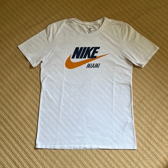 Men’s Nike NSW City T-Shirt - Picture 1 of 5